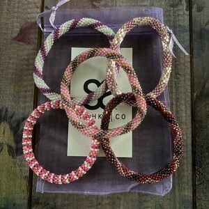 Sashka Co Beaded Bracelets Set of 5 B1